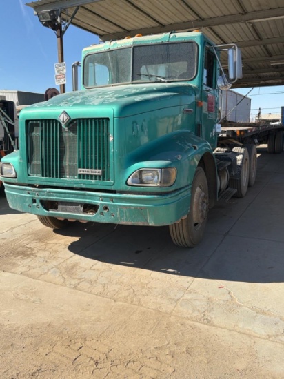 International Tractor Truck