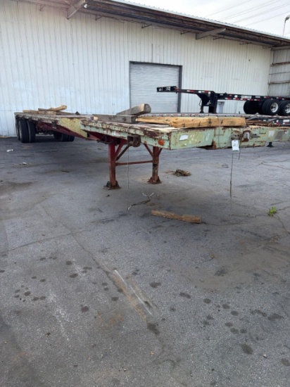 Transcraft 48' Stretch Flatbed Trailer