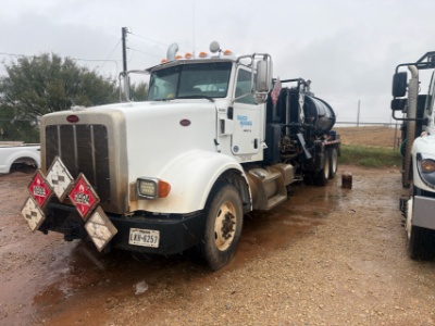 2020 Peterbilt 367 T/A Chemical Treater Truck