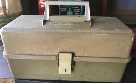 VINTAGE PLANO 6300 TACKLEBOX WITH MISC HARDWARE IN IT