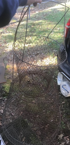 OLD RUSTY FISH BASKET