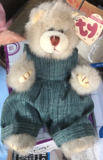 TY COLLECTIBLES  BEANIE BABY DICKENS STYLE BEAR 6038 8"