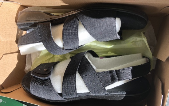 WOMENS 9M GRASSHOPPERS BAYSIDE SLING BLACK SHOES