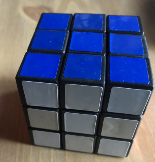 CUBE PUZZLE MADE IN TAIWAN LIKE RUBIK'S BUT SMALLER