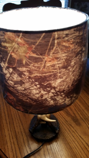 MOSSY OAK ANTLER ACCENT LAMP