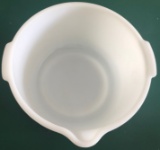 VINTAGE GLASBAKE MILK GLASS MIXING BOWL WITH POURING SPOUT