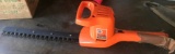 BLACK & DECKER ELECTRIC TRIMMER