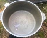 OLD ALUMINUM POT