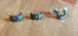 2 PAIR OF EARRINGS