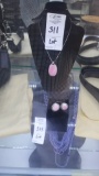 DECORATIVE NECKLACE & RING (PINK)