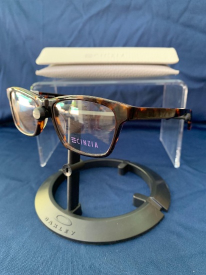 Ecinzia Plastic Frame Glasses