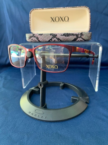 XOXO Icon Glasses