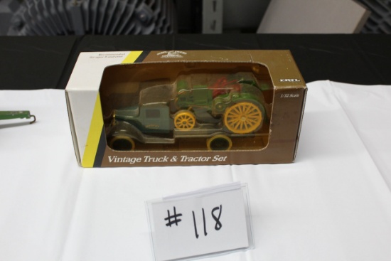 JOHN DEERE VINTAGE TRUCK & TRACTOR SET