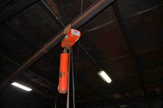 CM 1/2 TON ELECTRIC CHAIN HOIST