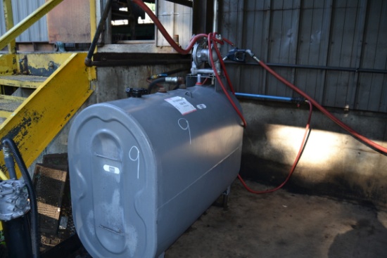 250 GALLON OIL TANK