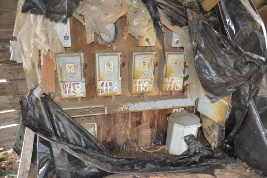 ELECTRICAL PANEL CONSISTING OF 3 SIZE 1 STARTER W/ 1-200 AMP DISCONNECT W/ 4-30 AMP DISCONNECT