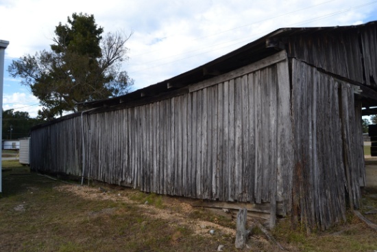 LOT OF OLD WOOD SIDING & TIN