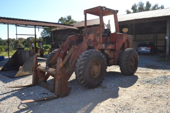 TAYLOR MODEL 630 ARTICULATING WHEEL LOADER W/ FORKS W/ 4 CYL DETROIT ENGINE