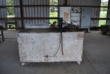 HYDRAULIC TANK W/ HOSE REEL W/ AIR PUMP