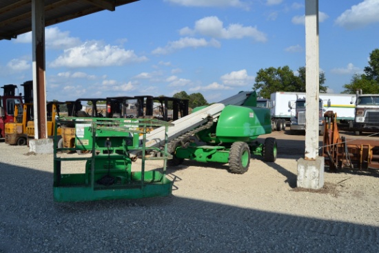 GROVE MODEL MZ46C 4'X4' MAN LIFT