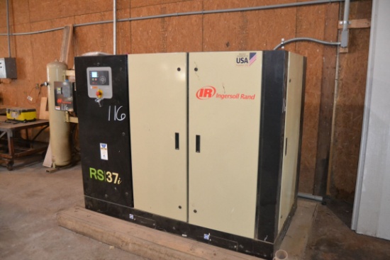 INGERSOLL RAND 50HP SCREW TYPE AIR COMPRESSOR