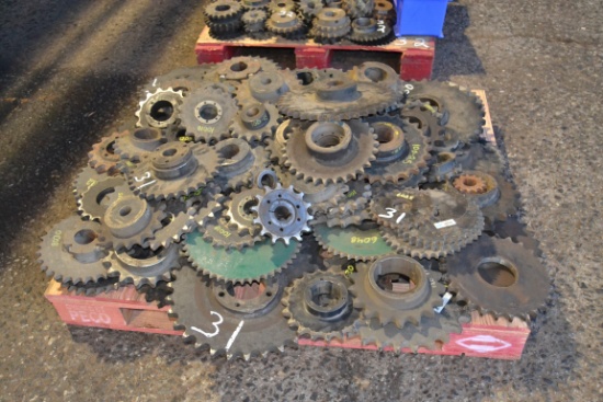 PALLET OF SPROCKETS