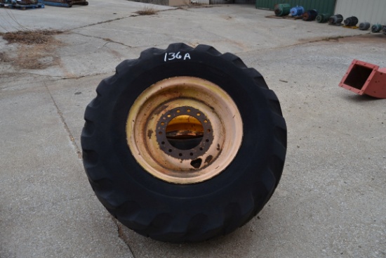 (2) 17.5 TIRES & WHEELS FOR JOHN DEERE LOADER