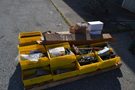 LOT OF CONDUCT FITTINGS