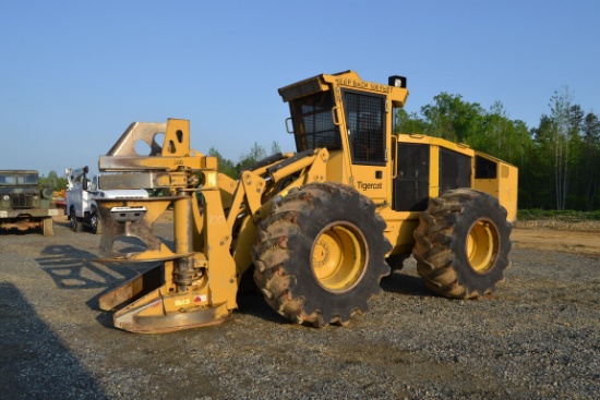 2016 TIGERCAT 718E FELLER BUNCHER W/ TIGERCAT MODEL DW5003 BUNCHING SAW HEAD W/ 30.5X32 RUB SN#71814