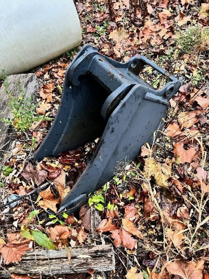 MINI EXCAVATOR BUCKET
