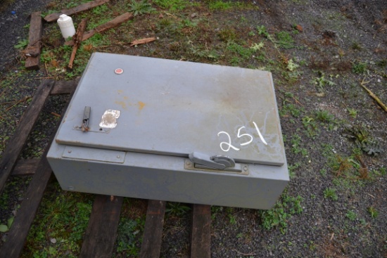 PALLET OF ELECTRICAL