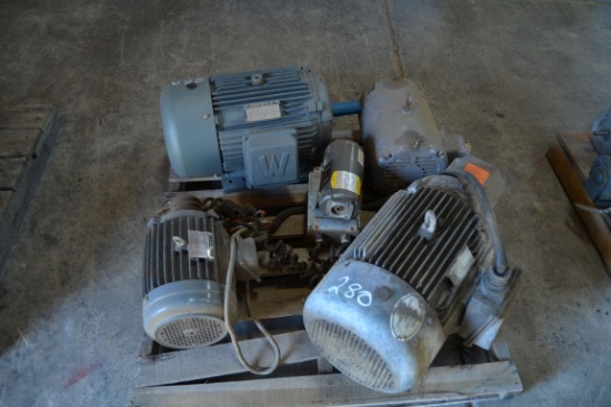 PALLET OF MOTORS