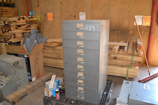 PALLET OF ELECTRIAL & METAL CABINET