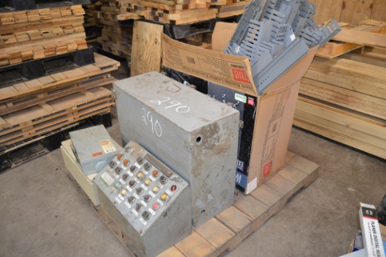 PALLET OF ELECTRIAL