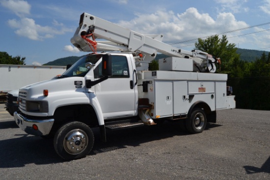 2009 GMC C5500 4X4 BUCKET TRUCK