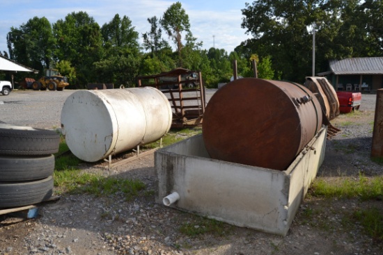 APPROX 500 GAL FUEL TANK