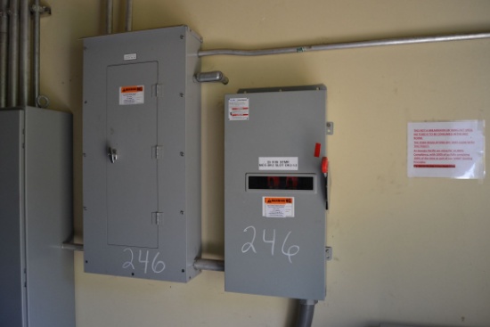 CUTLER HAMMER 25 KVA TRANSFORMER