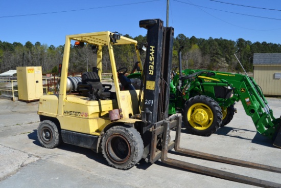 HYSTER MODEL 65 FORKLIFT