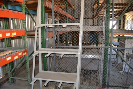 STEEL BELT RACK