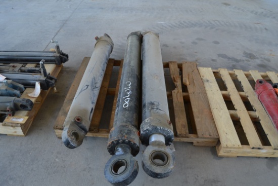PALLET OF CYLINDERS