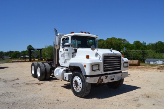 1991 MACK RD6885 DAY CAB ROAD TRACTOR