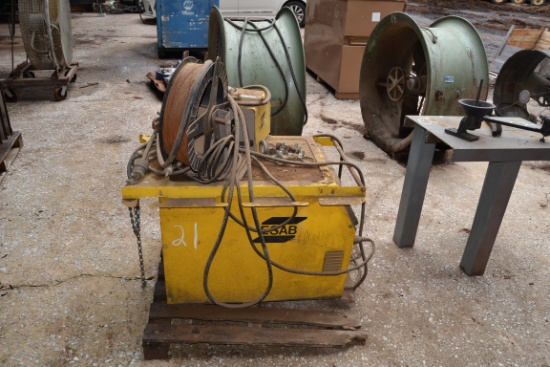 ESAB MODEL 353 CV WIRE WELDER