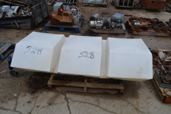 PLASTIC CHEMICAL TANK