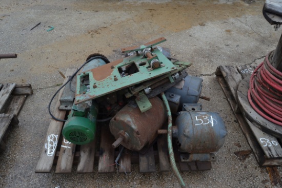 PALLET OF MOTORS & 1 PALLET OF PARTS