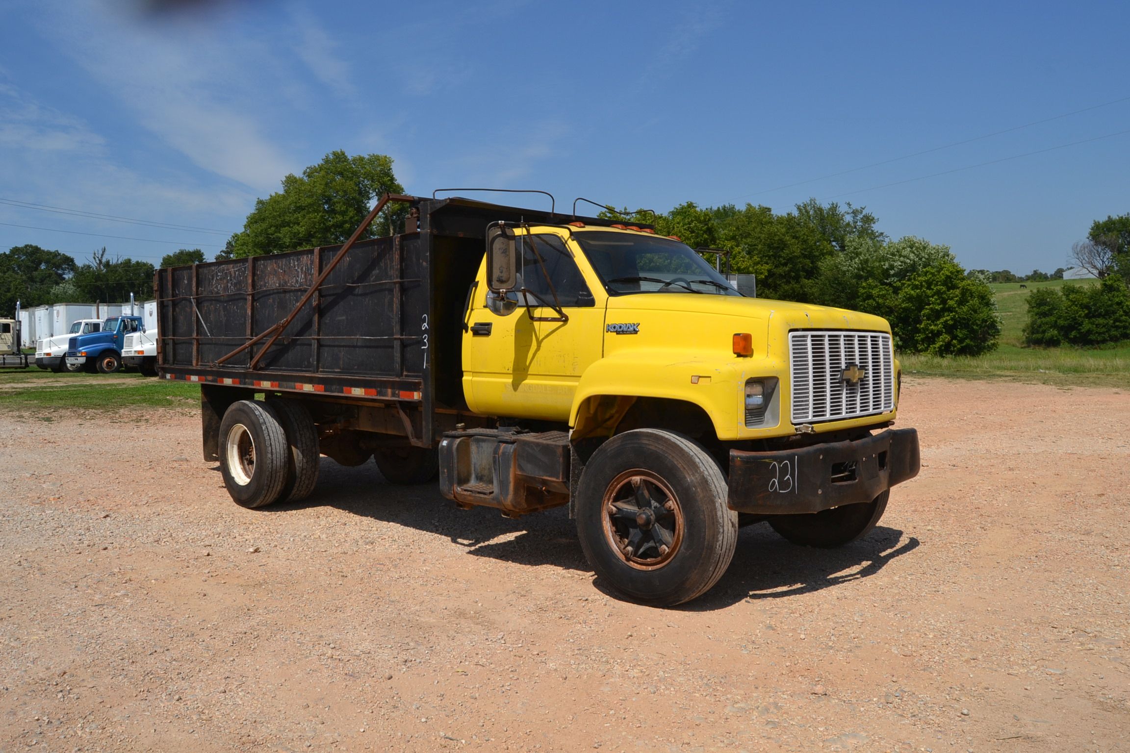 1990 CHEVROLET KODIAK SINGLE AXLE DUMP TRUCK Proxibid