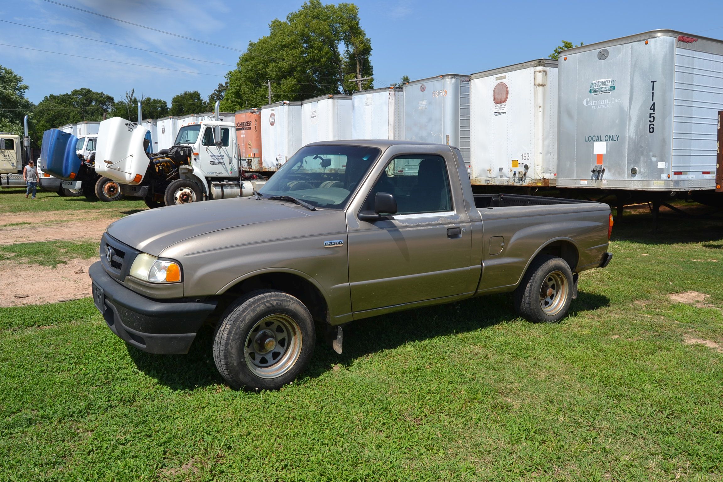 2004 Mazda B2300