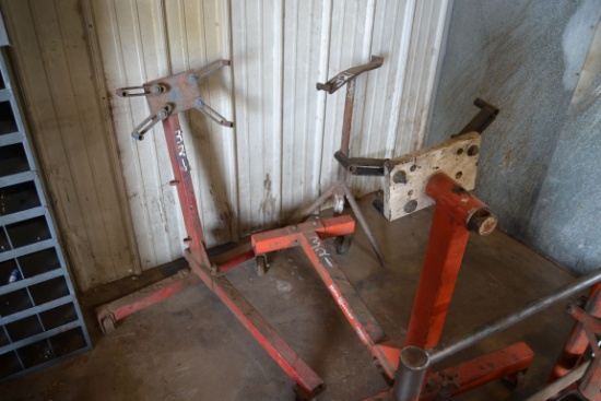 2 ENGINE STANDS