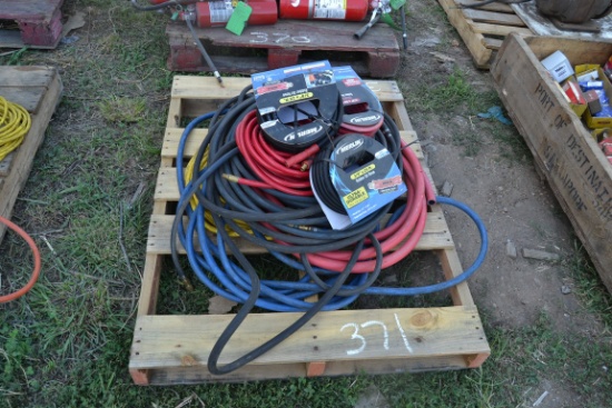 PALLET OF AIR HOSE