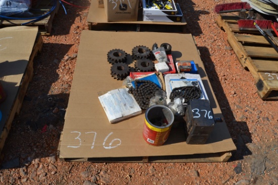 PALLET W/ GEAR DRIVES, CHAIN & SPROCKETS