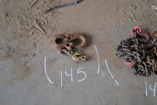HOOKS FOR CHAINS